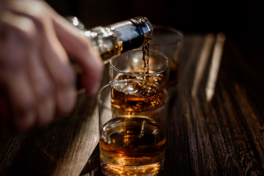 How to taste whisky?