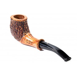 Pipe Luigi Viprati Rusticated Horn