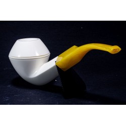Pipa in Schiuma di Mare Lubinski Bent Bulldog