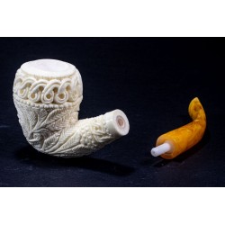 Pipa in Schiuma di Mare Lubinski Bent Bulldog