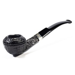 Pipa in Radica Peterson Junior Sabbiata Bent Bulldog
