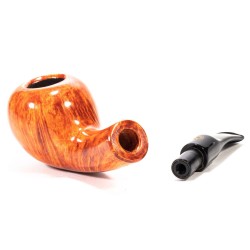 Pipa in Radica Winslow Crown 300 Bent Apple